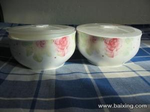 民间收藏 一对带盖陶磁花碗的流转故事